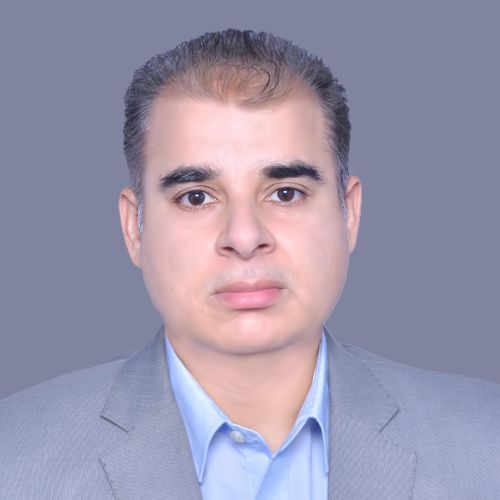 https://www.adu.ac.ae/images/default-source/adu-revised-layout-images/clg-faculty/dr-mian-ajamal.jpg?sfvrsn=98d6b41e_4