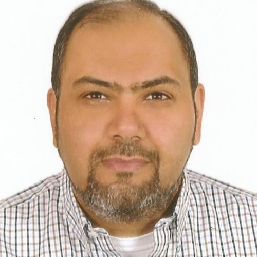 https://www.adu.ac.ae/images/default-source/adu-revised-layout-images/clg-faculty/dr-murad-al-rajab.jpg?sfvrsn=9a325b38_4