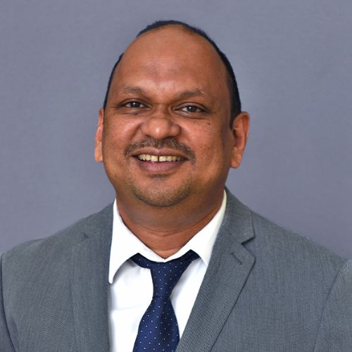 https://www.adu.ac.ae/images/default-source/adu-revised-layout-images/clg-faculty/dr-saju-jose.jpg?sfvrsn=fd5dbe69_4