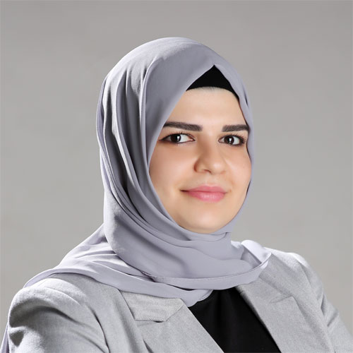 https://www.adu.ac.ae/images/default-source/facultymembers/cas/ms-ola.jpg?sfvrsn=cea6fc8c_4