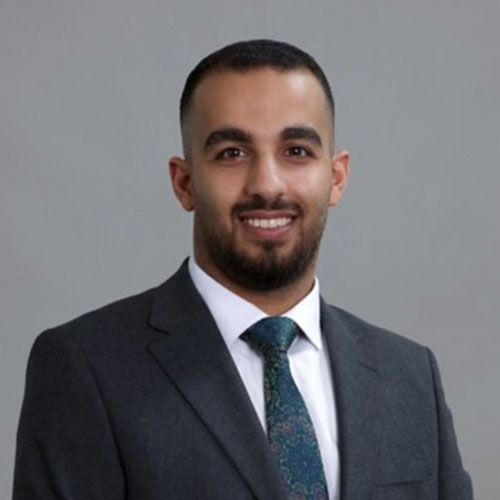https://www.adu.ac.ae/images/default-source/facultymembers/cob/abedarahman-alodi.jpg?sfvrsn=d559fd12_4