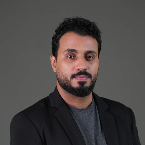 https://www.adu.ac.ae/images/default-source/facultymembers/coe/ahmed-abdulla.jpg?sfvrsn=39f8aab0_4