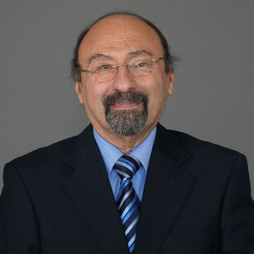 https://www.adu.ac.ae/images/default-source/facultymembers/coe/dr-farid-ibrahim.jpg?sfvrsn=c1b68cea_4