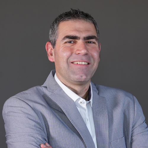 https://www.adu.ac.ae/images/default-source/facultymembers/coe/dr-gerasimos-kontos.jpg?sfvrsn=8ccb5f31_6