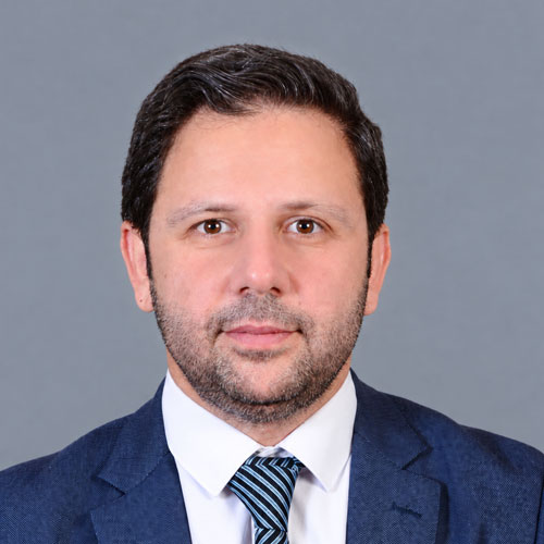 https://www.adu.ac.ae/images/default-source/facultymembers/coe/dr-omar-aljarrah.jpg?sfvrsn=e724ea33_4