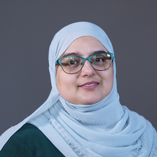 https://www.adu.ac.ae/images/default-source/facultymembers/coe/dr-rim-meziani.jpg?sfvrsn=4380375a_4