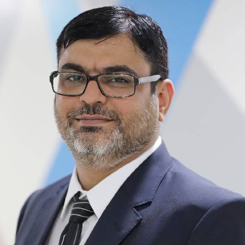 https://www.adu.ac.ae/images/default-source/facultymembers/coe/dr-shahzad.jpg?sfvrsn=116dcee_6