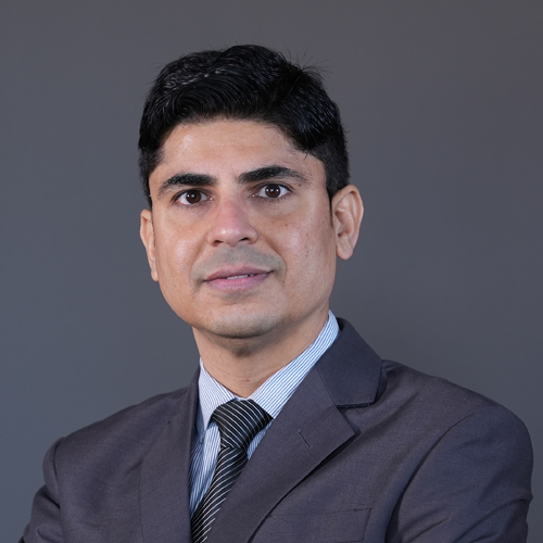 https://www.adu.ac.ae/images/default-source/facultymembers/coe/manish-kewalramani.jpg?sfvrsn=4a22213c_4