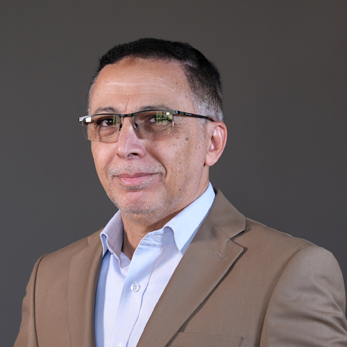 https://www.adu.ac.ae/images/default-source/facultymembers/coe/mostafa-mahmoud.jpg?sfvrsn=82ea7379_4