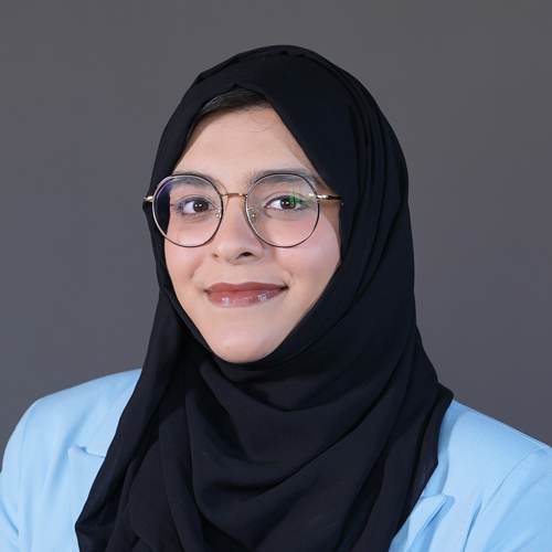 https://www.adu.ac.ae/images/default-source/facultymembers/cohs/maha-wahid-khan.jpg?sfvrsn=b1a33dec_6