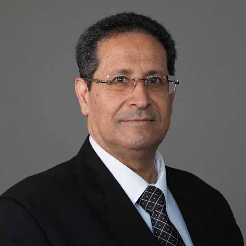 https://www.adu.ac.ae/images/default-source/facultymembers/col/dr-gaber.jpg?sfvrsn=8fe907e0_8