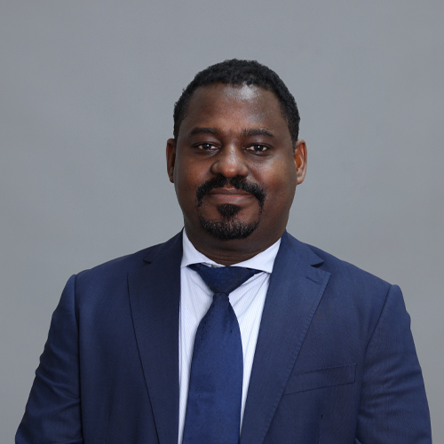 https://www.adu.ac.ae/images/default-source/facultymembers/col/nasiruddeen-muhammad.jpg?sfvrsn=a26441c3_4